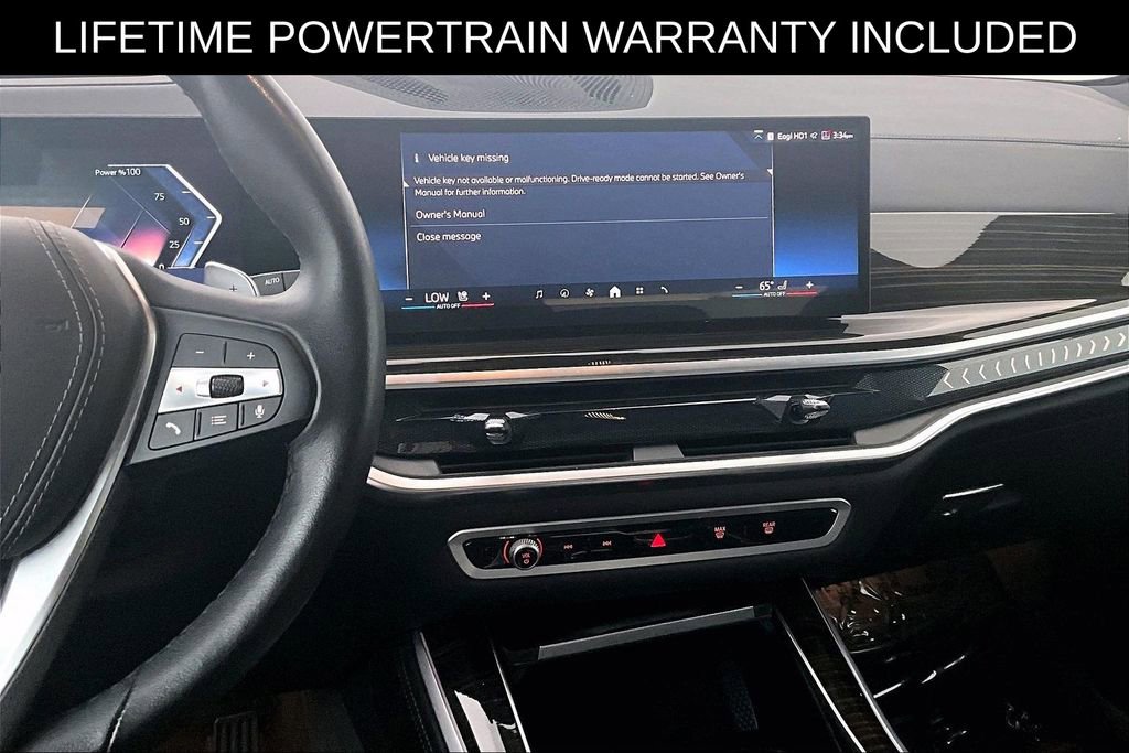 Used 2025 BMW X5 xDrive50e image 8