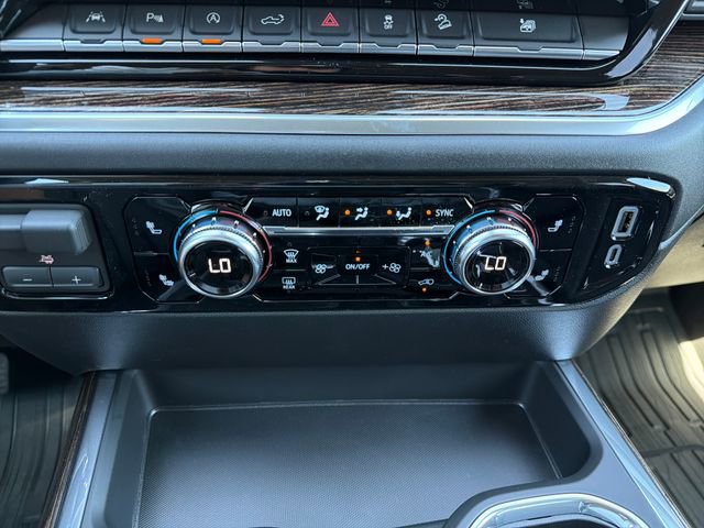 New 2026 GMC Sierra 1500 Elevation w/ Elevation Premium Package AWD/4WD image 17