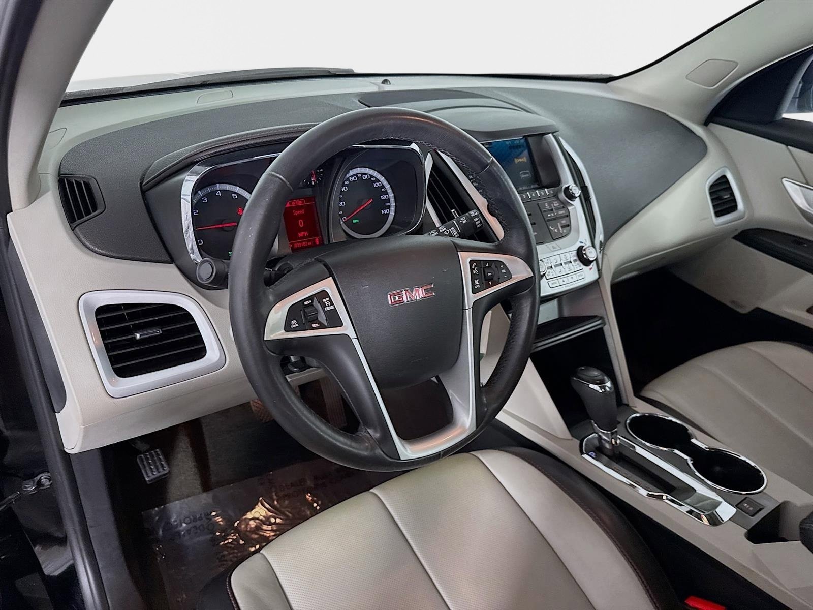 Used 2017 GMC Terrain SLT w/ Open Road Package image 10