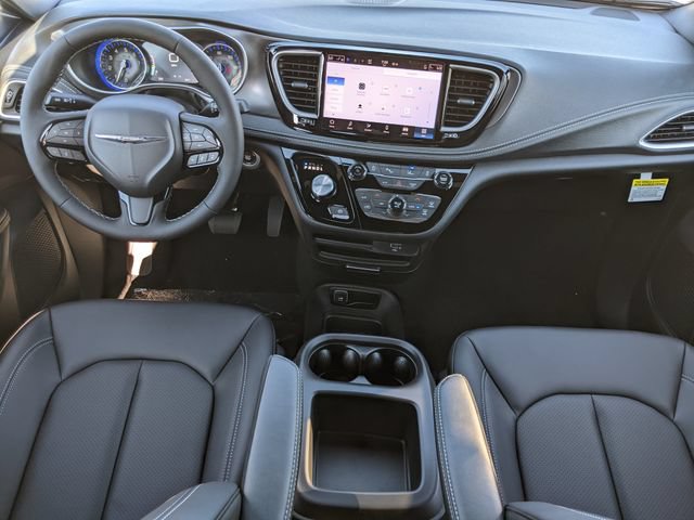 New 2026 Chrysler Pacifica Select FWD image 11