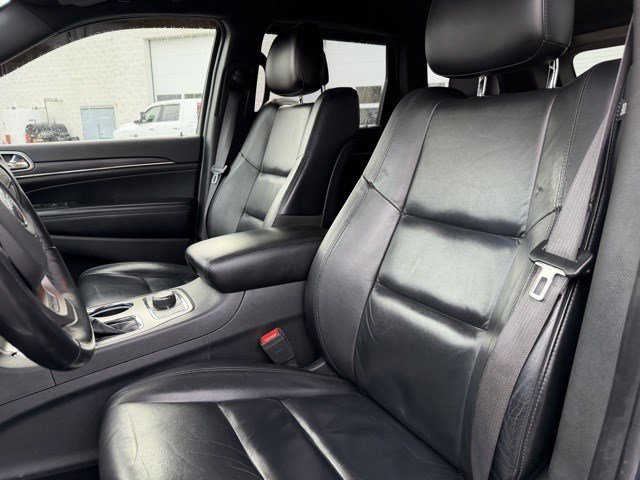Used 2019 Jeep Grand Cherokee Limited w/ Trailer Tow Group IV image 13