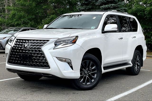 Used 2023 Lexus GX 460 Premium w/ Premium Package AWD/4WD image 3