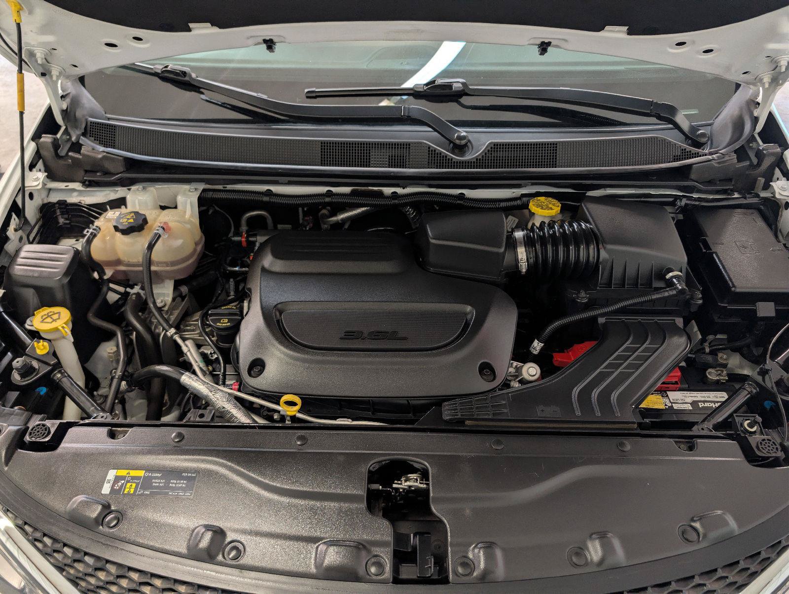 Used 2019 Chrysler Pacifica Touring-L Plus w/ Advanced Safetytec Group FWD image 50