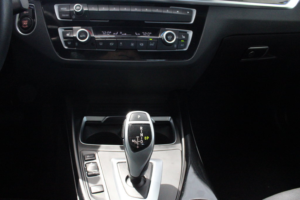 Used 2020 BMW 230i xDrive Coupe w/ Convenience Package AWD/4WD image 38