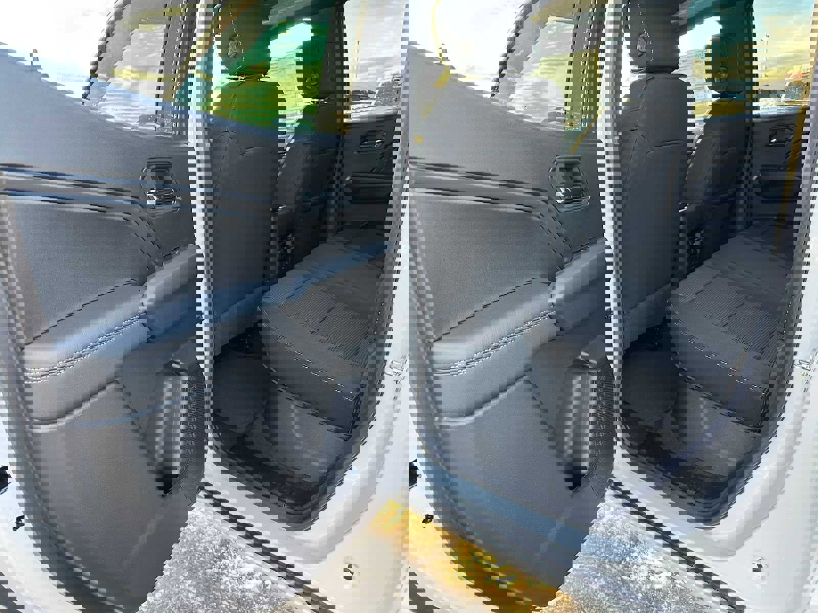 New 2026 GMC Canyon Elevation w/ Convenience Package image 15