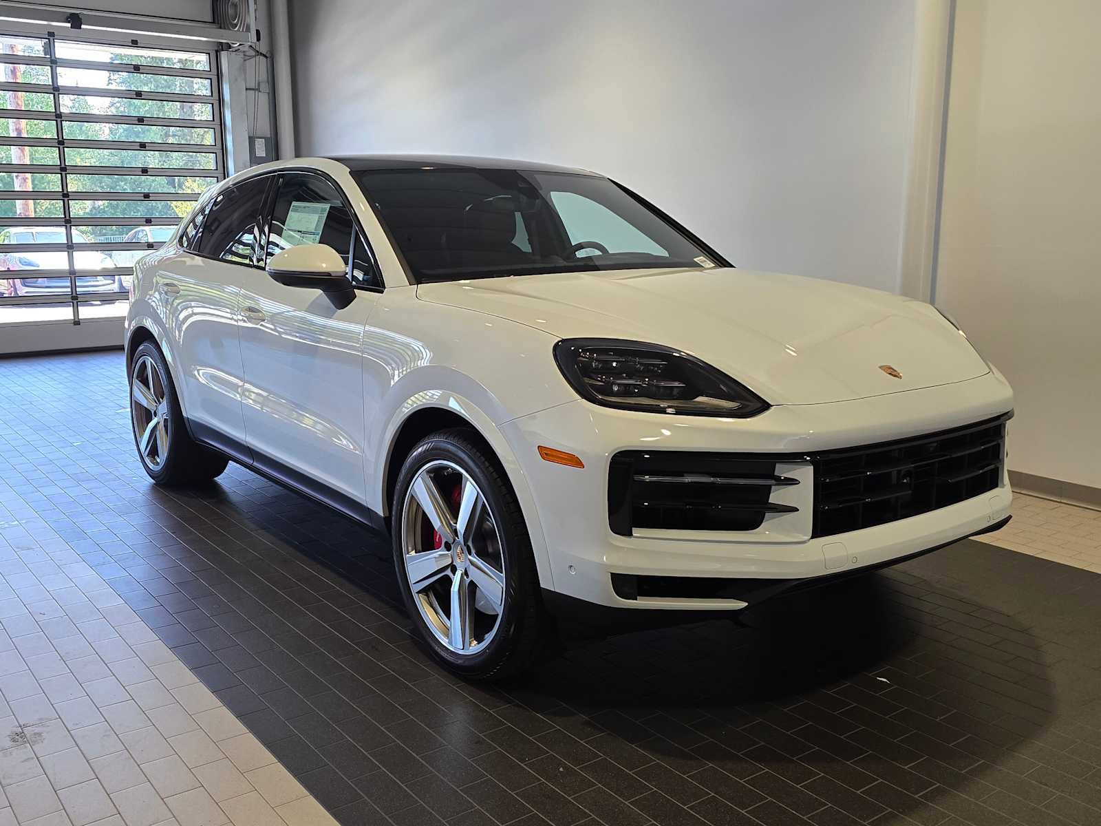 New 2025 Porsche Cayenne S AWD/4WD image 9