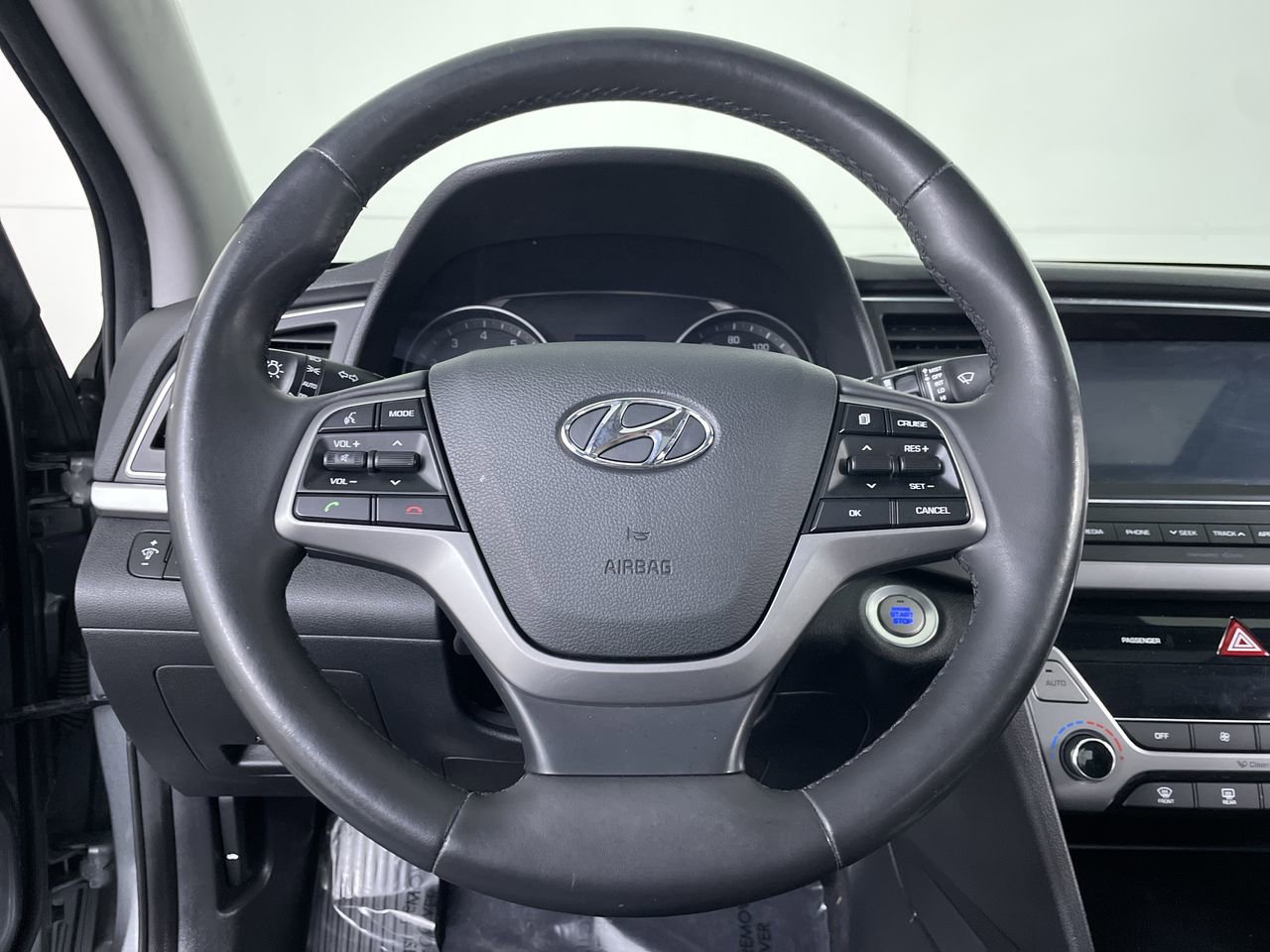 Used 2017 Hyundai Elantra Value Edition w/ Cargo Package FWD image 13