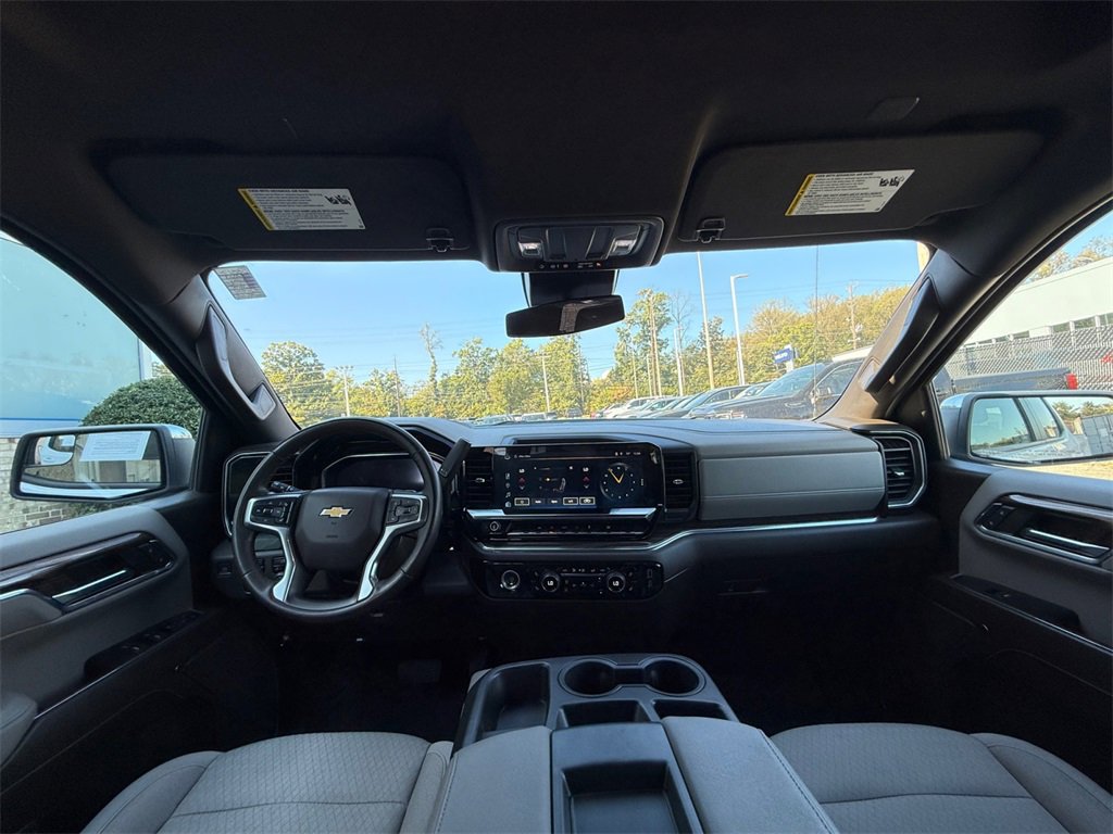 New 2026 Chevrolet Suburban Z71 w/ Sun And Tow Package image 17