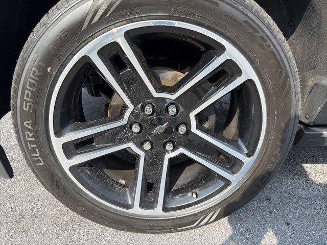 Used 2017 Chevrolet Suburban Premier AWD/4WD image 7