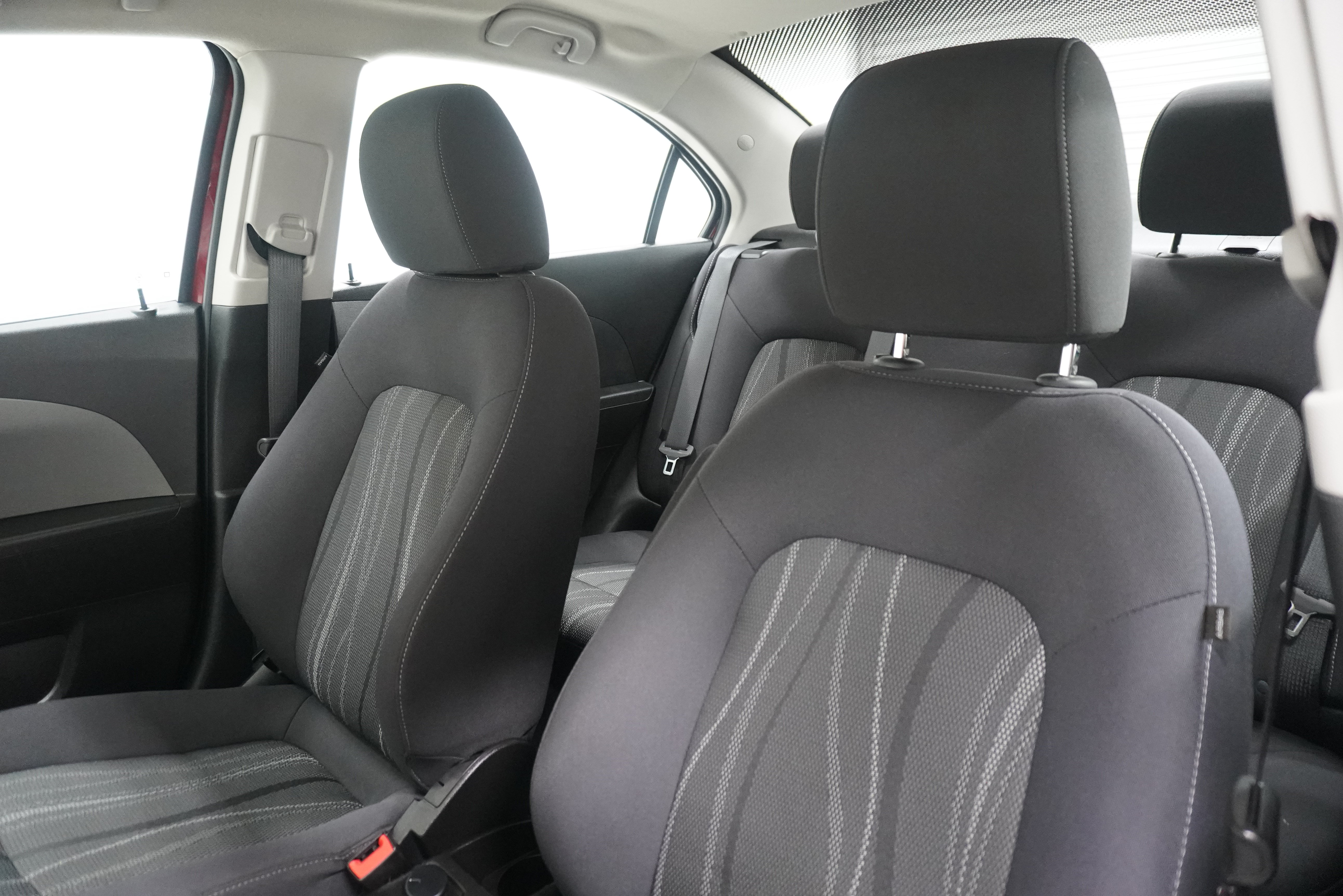 Used 2020 Chevrolet Sonic LT FWD image 11