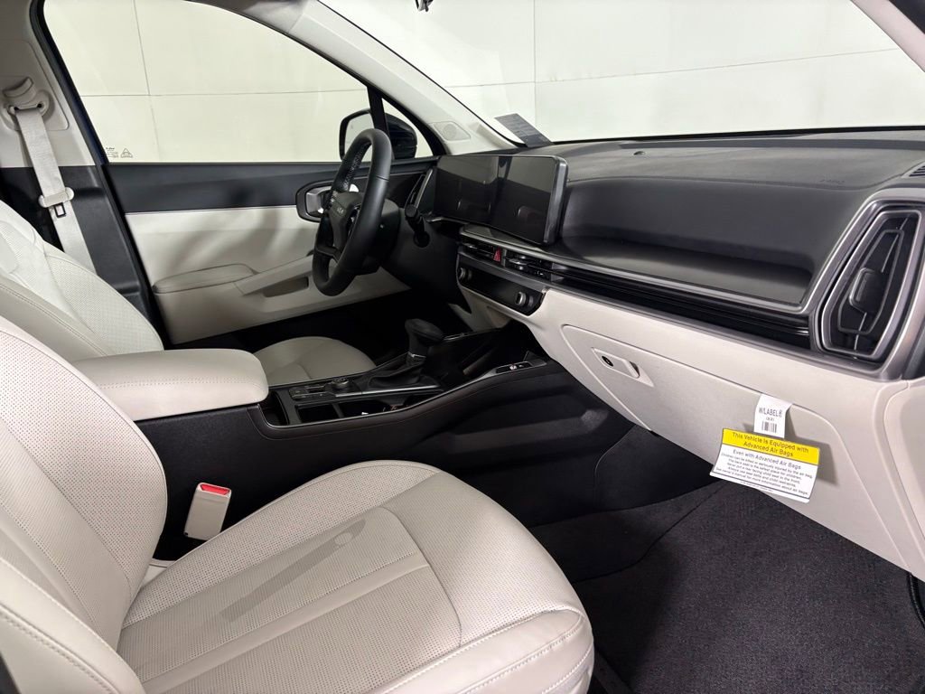 New 2026 Kia Sorento S image 12