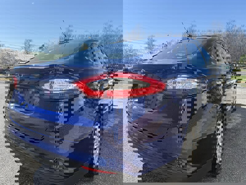 Used 2014 Ford Fusion S image 6