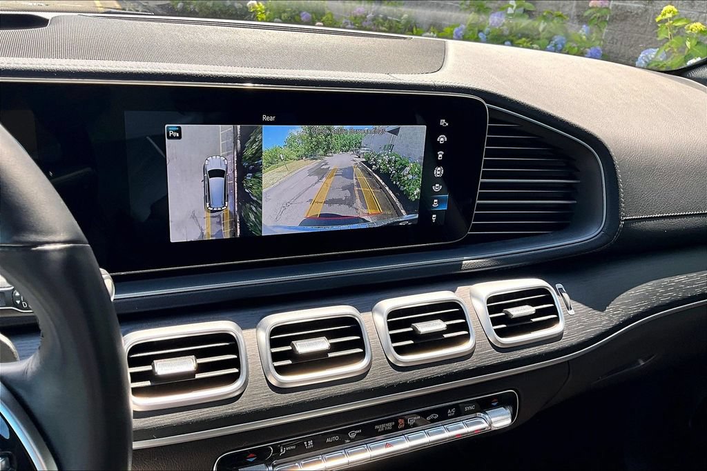 Certified 2023 Mercedes-Benz GLS 450 4MATIC image 23