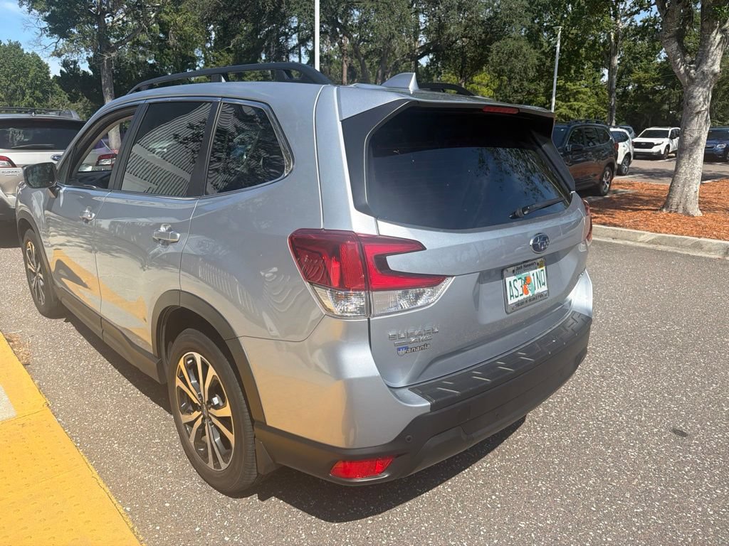 Certified 2023 Subaru Forester Limited AWD/4WD image 12