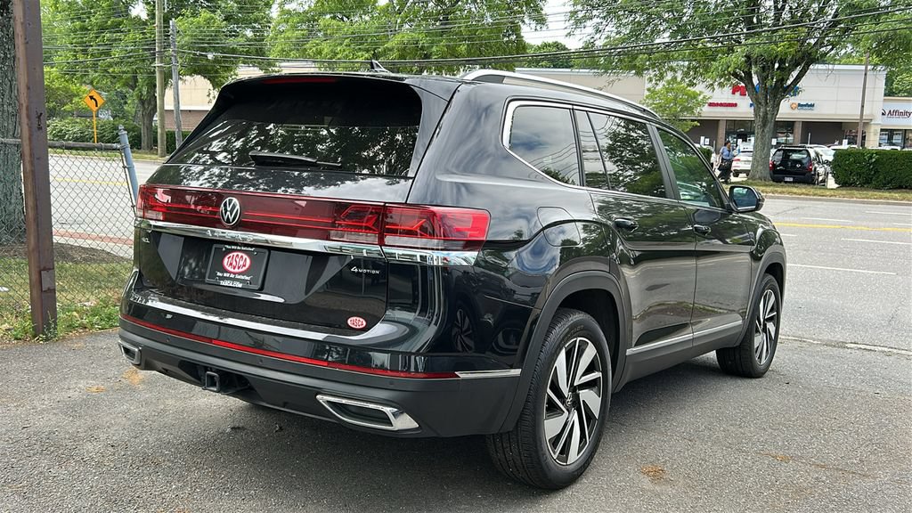 Used 2026 Volkswagen Atlas SEL AWD/4WD image 4