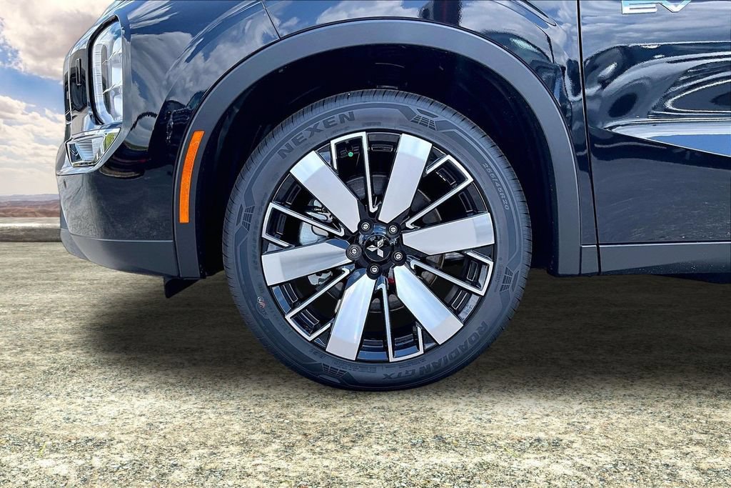 New 2026 Mitsubishi Outlander SE AWD/4WD image 12