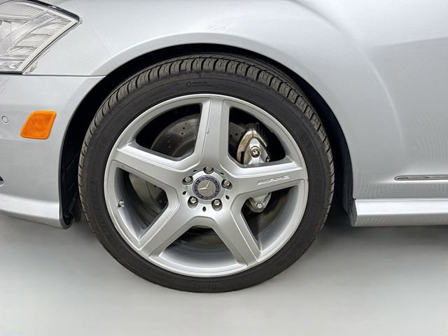 Used 2010 Mercedes-Benz S 550 4MATIC image 31