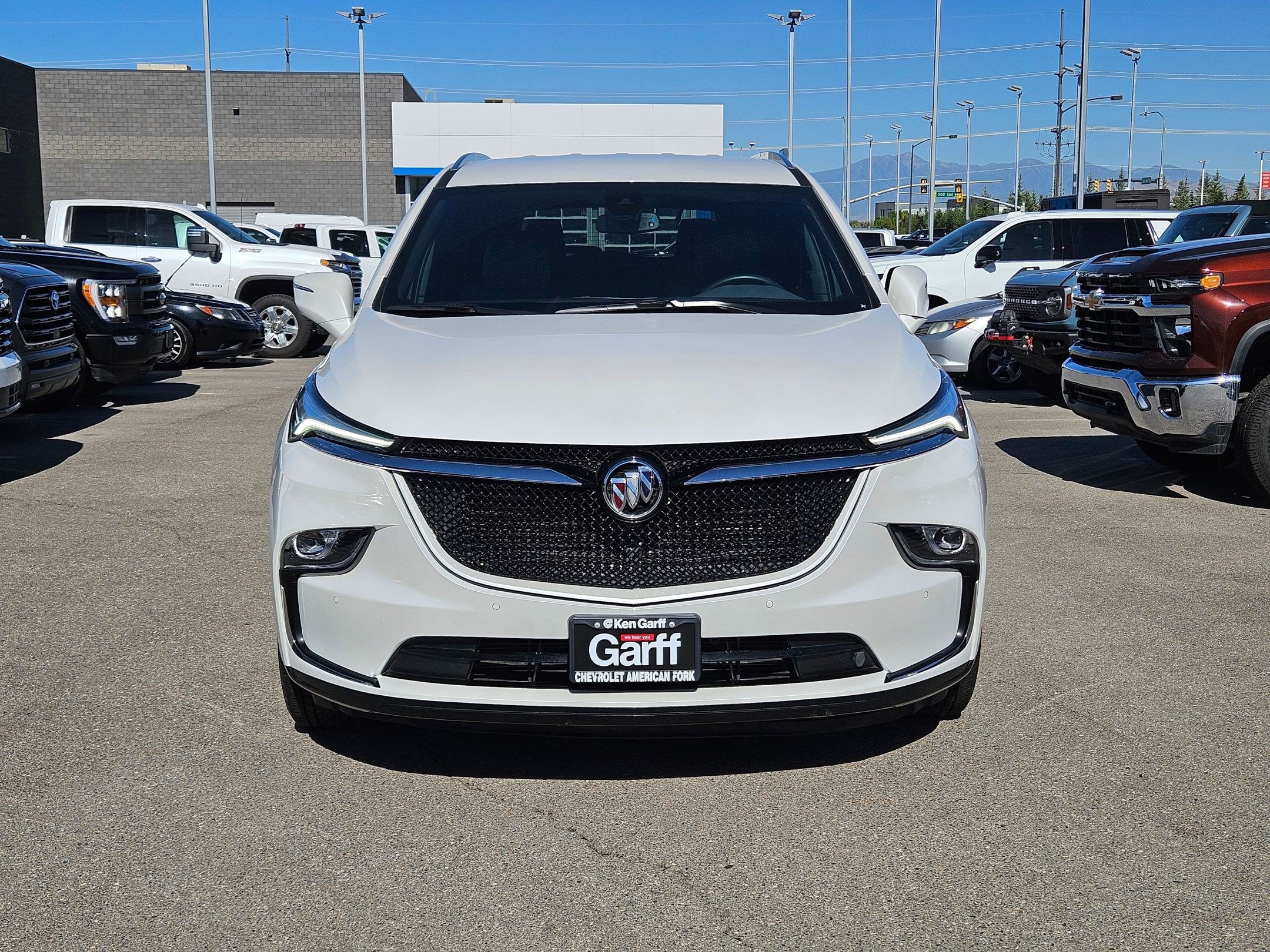Used 2024 Buick Enclave Essence w/ Sport Touring Edition AWD/4WD image 9