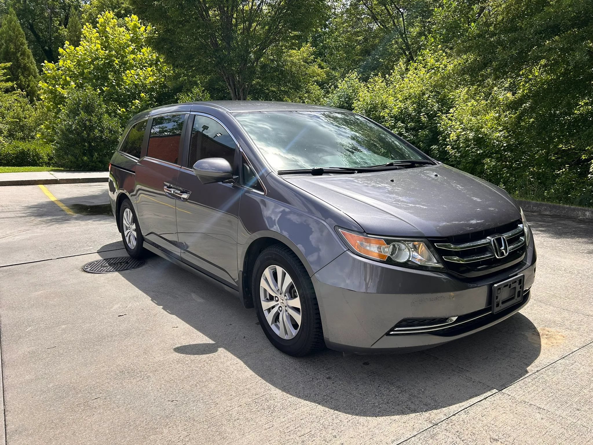 Used 2016 Honda Odyssey SE image 7