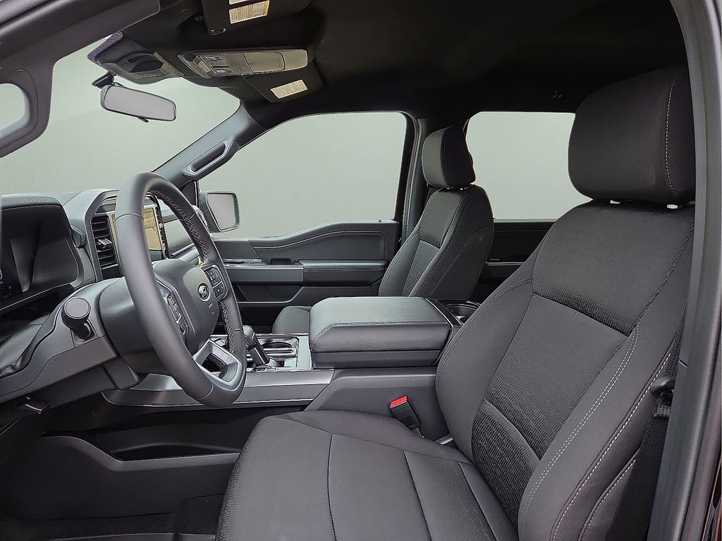 Used 2025 Ford F150 XLT w/ Equipment Group 301A Standard image 23