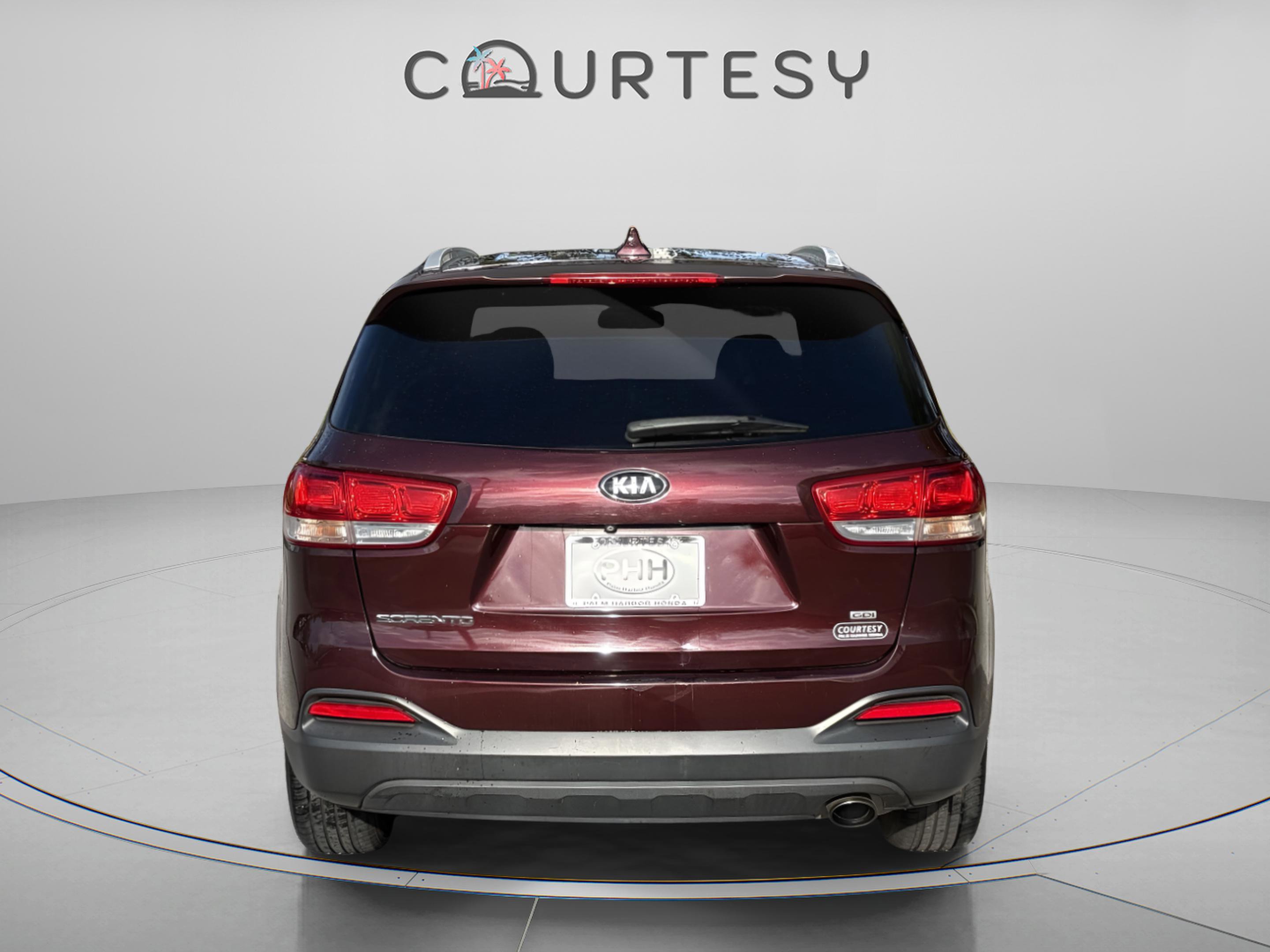 Used 2018 Kia Sorento LX image 6