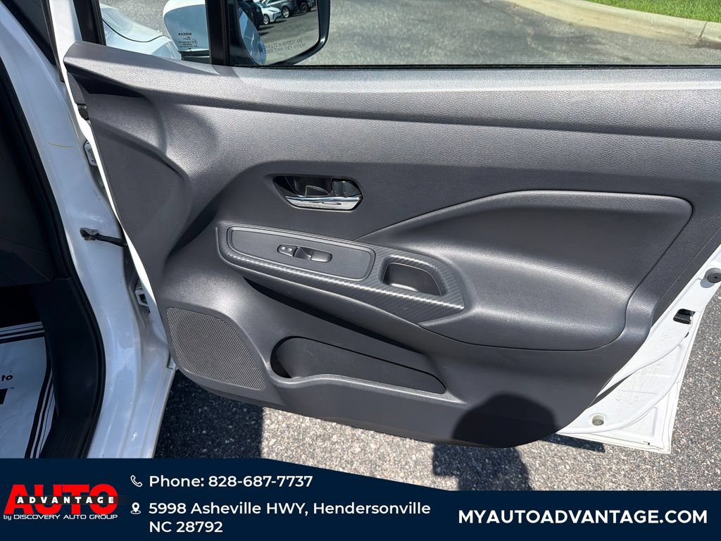 Used 2024 Nissan Versa SV w/ Trunk Package FWD image 34