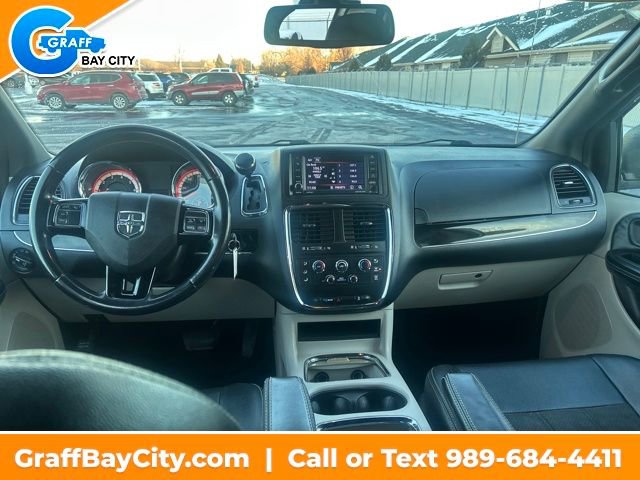 Used 2019 Dodge Grand Caravan SXT image 12