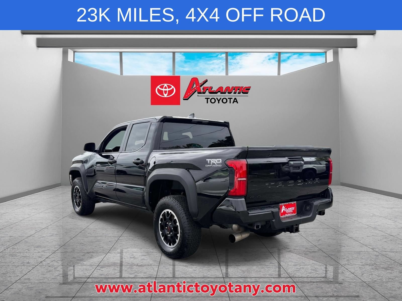 Used 2024 Toyota Tacoma TRD Off-Road AWD/4WD image 5