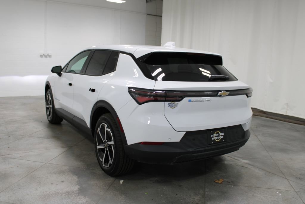 New 2026 Chevrolet Equinox EV LT image 7