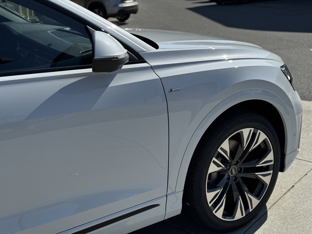 New 2026 Audi Q8 Premium Plus image 8
