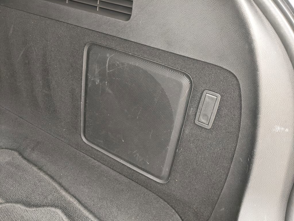 Used 2023 Lincoln Nautilus AWD w/ Premium Package image 28