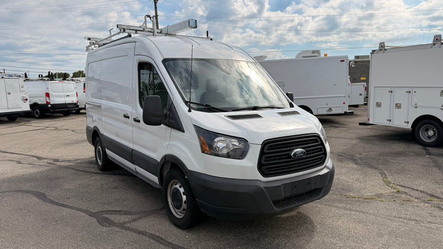 Used 2019 Ford Transit 150 130 Medium Roof RWD image 7