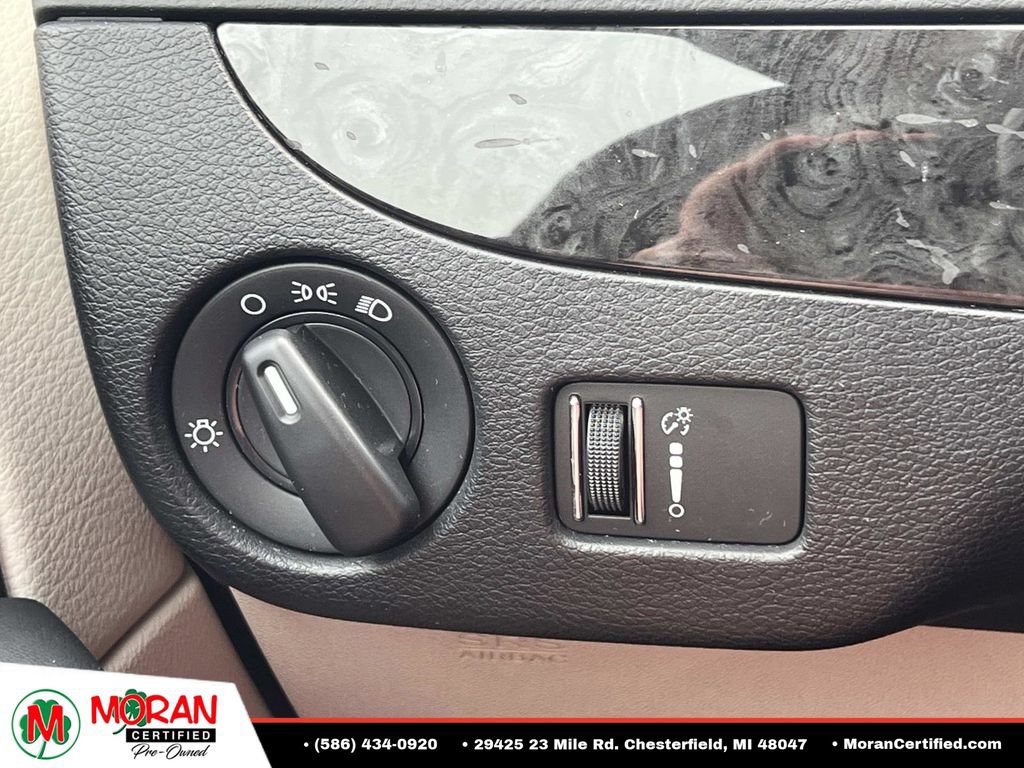 Used 2018 Dodge Grand Caravan SE w/ UConnect Hands-Free Group FWD image 26