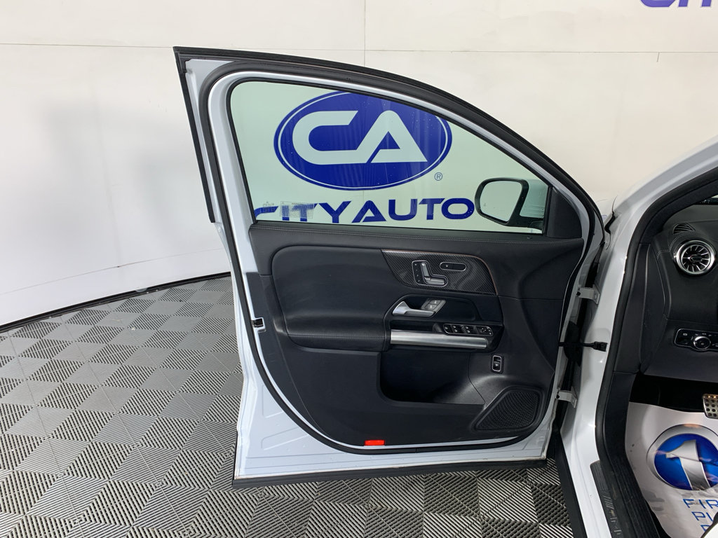 Used 2022 Mercedes-Benz GLA 35 AMG 4MATIC image 13