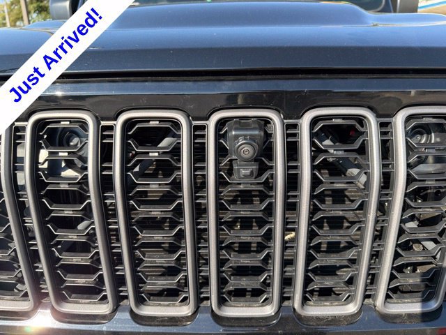Used 2026 Jeep Wrangler Unlimited Rubicon AWD/4WD image 9