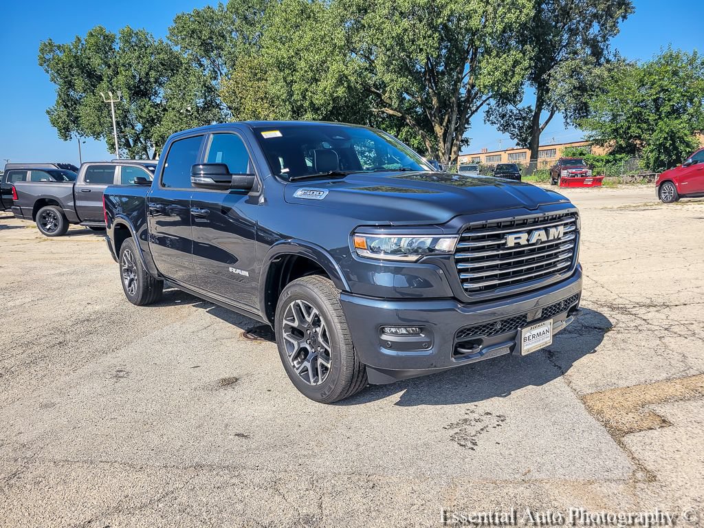 New 2027 RAM 1500 Laramie AWD/4WD image 6
