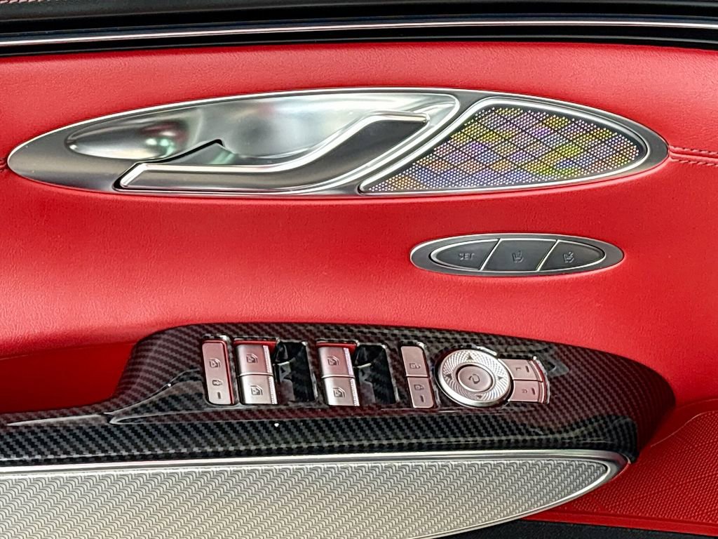 Used 2023 Genesis GV70 2.5T w/ Sport Prestige Package image 23