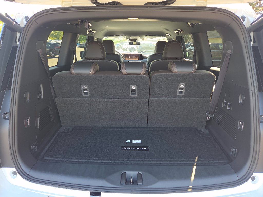 New 2026 Nissan Armada SL w/ Captain's Chari Seat Package AWD/4WD image 25