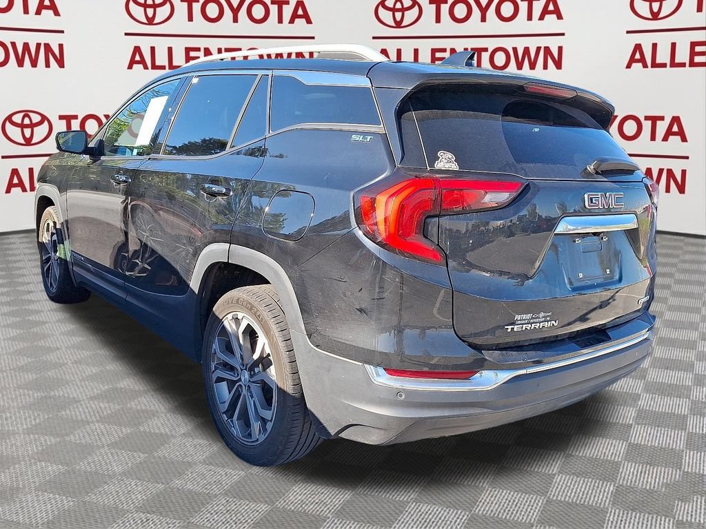 Used 2021 GMC Terrain SLT w/ Infotainment Package II AWD/4WD image 4