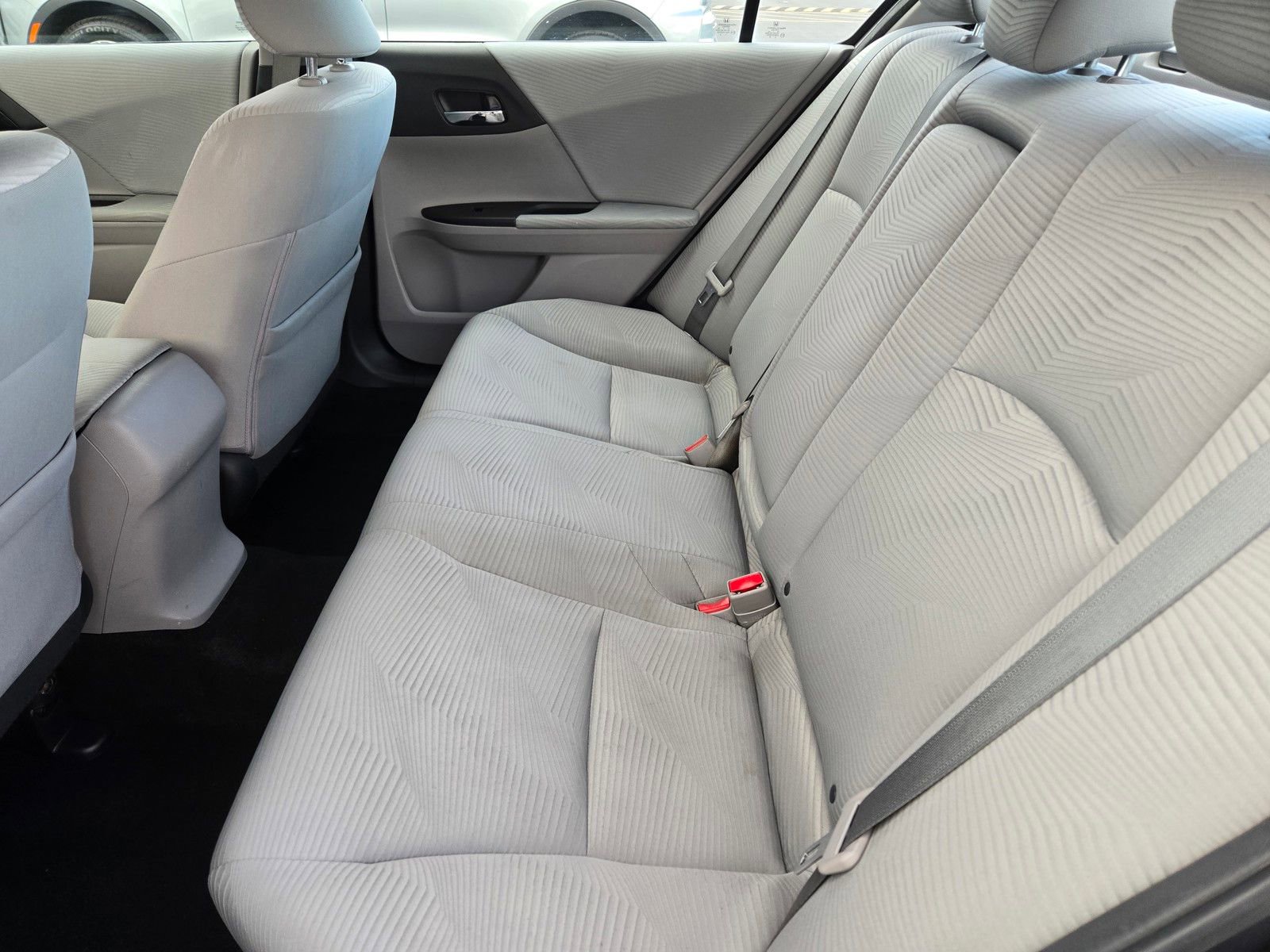 Used 2016 Honda Accord LX image 9