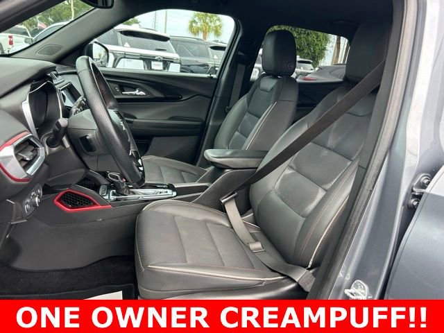 Used 2021 Chevrolet TrailBlazer RS w/ Technology Package FWD image 14