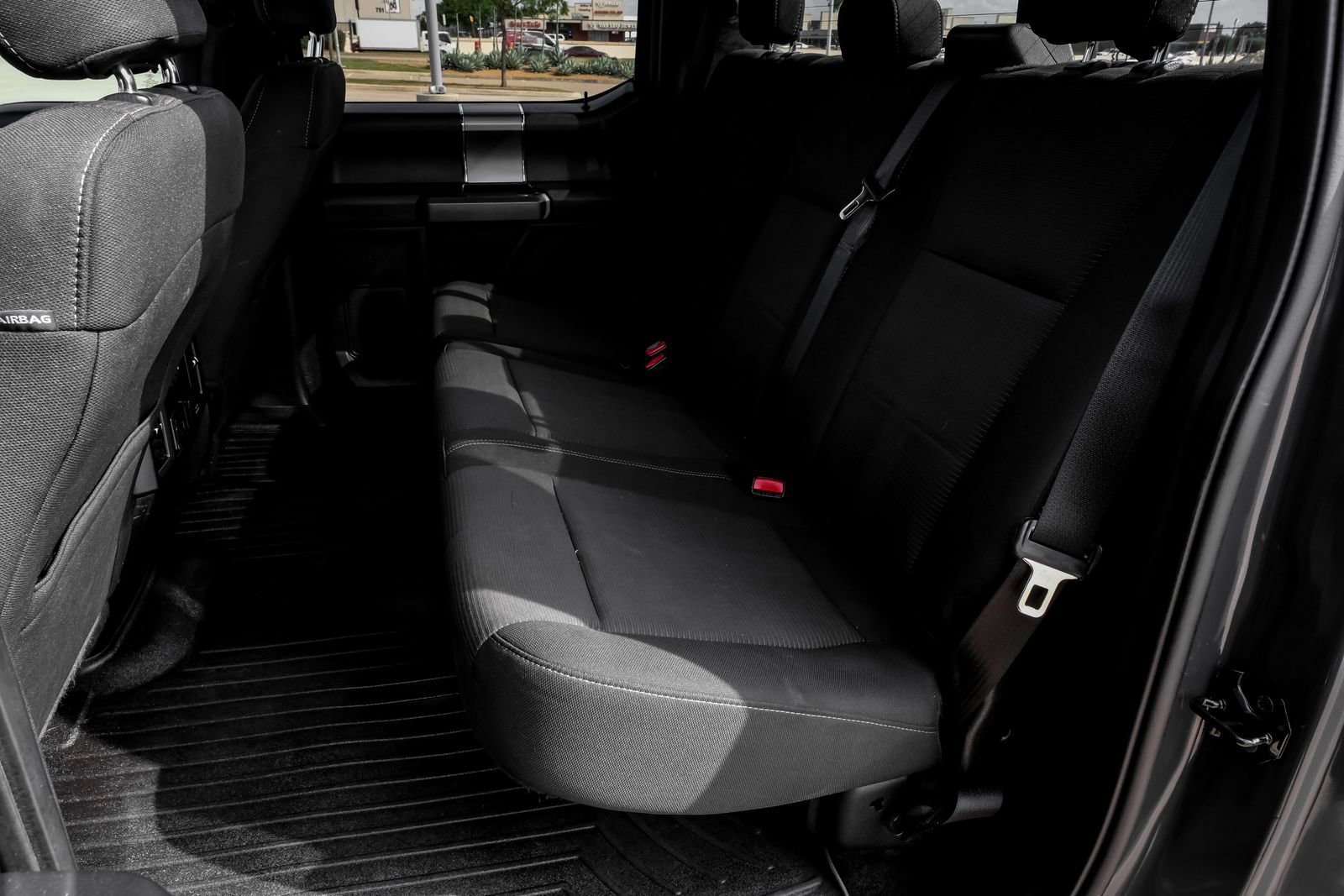 Used 2017 Ford F150 XLT w/ Equipment Group 302A Luxury AWD/4WD image 42