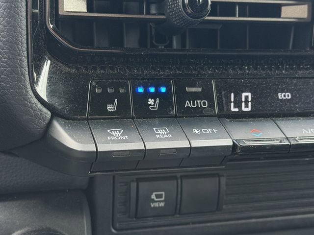Used 2024 Toyota Land Cruiser AWD/4WD image 22