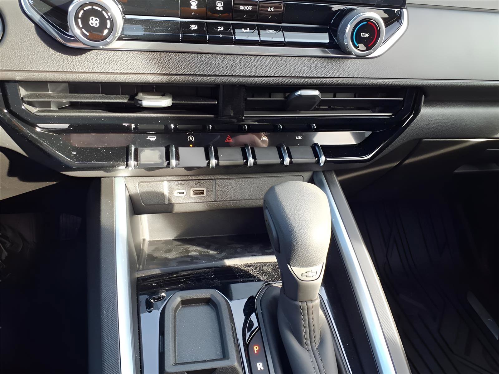 New 2026 Chevrolet Colorado W/T w/ WT Custom Package image 18