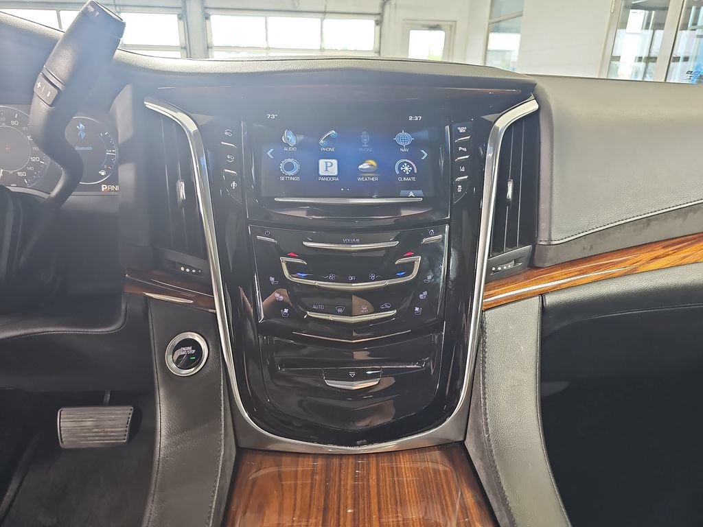 Certified 2015 Cadillac Escalade Premium AWD/4WD image 27