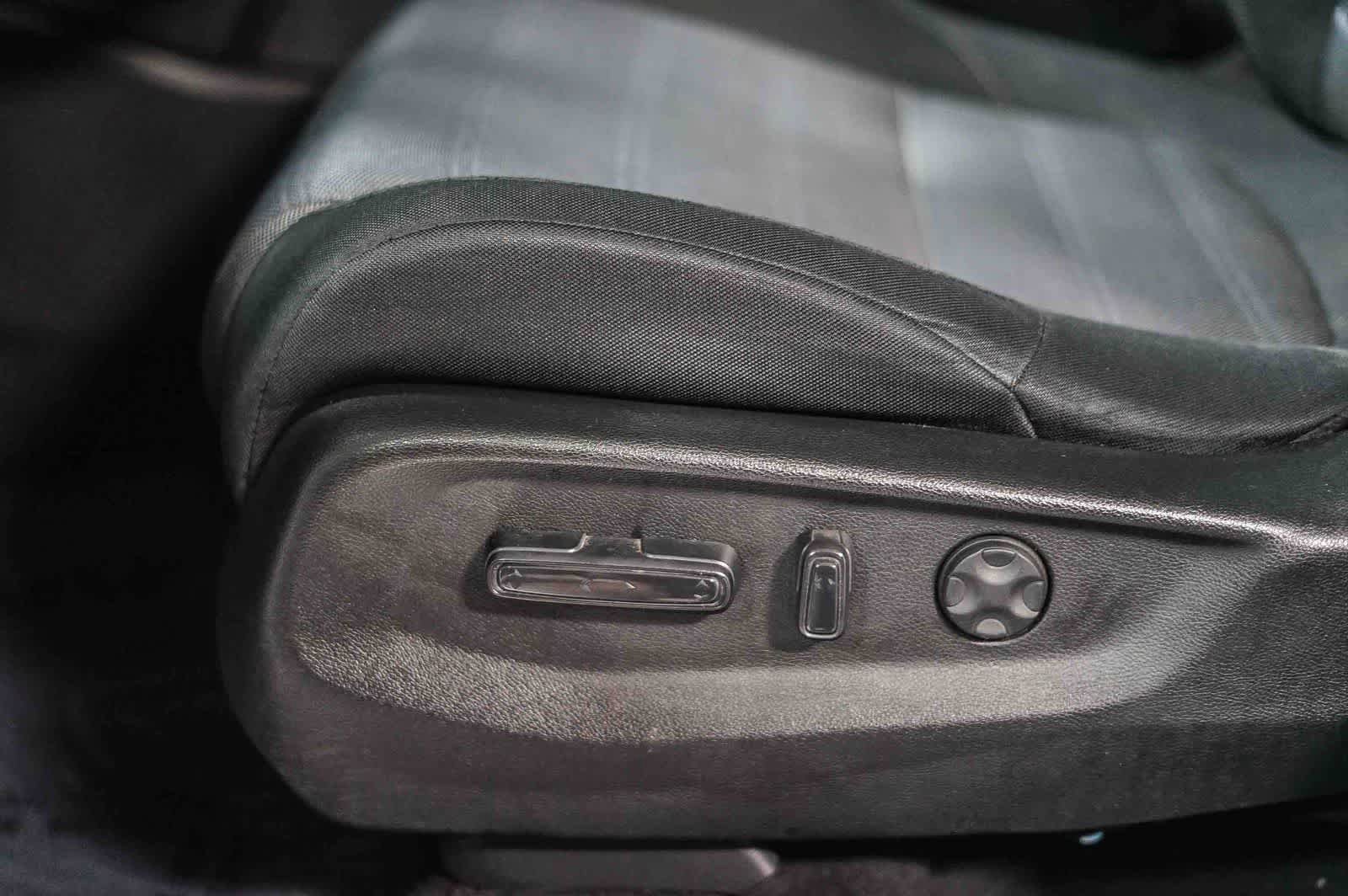 Used 2020 Honda CR-V EX image 21