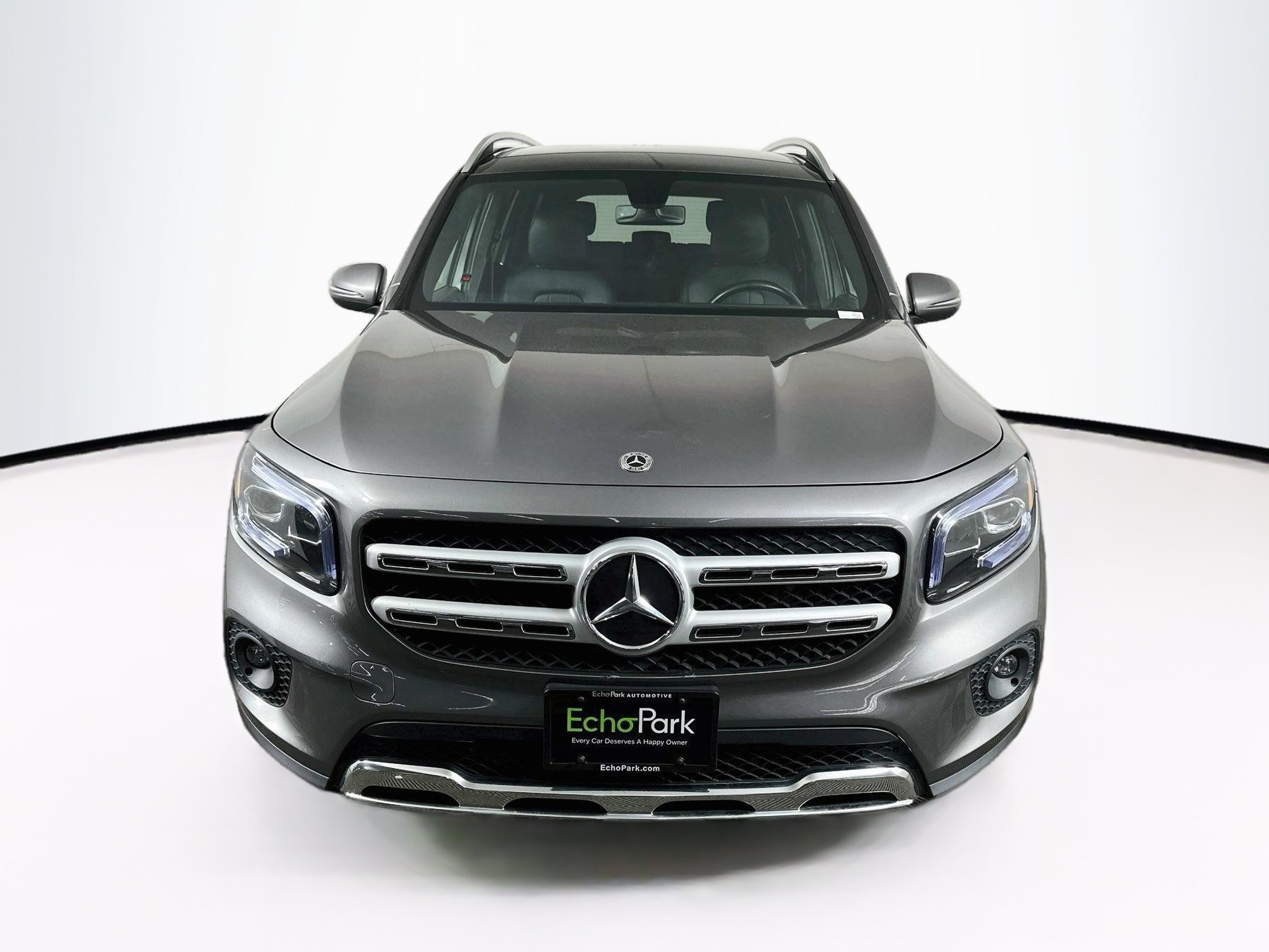 Used 2022 Mercedes-Benz GLB 250 image 2