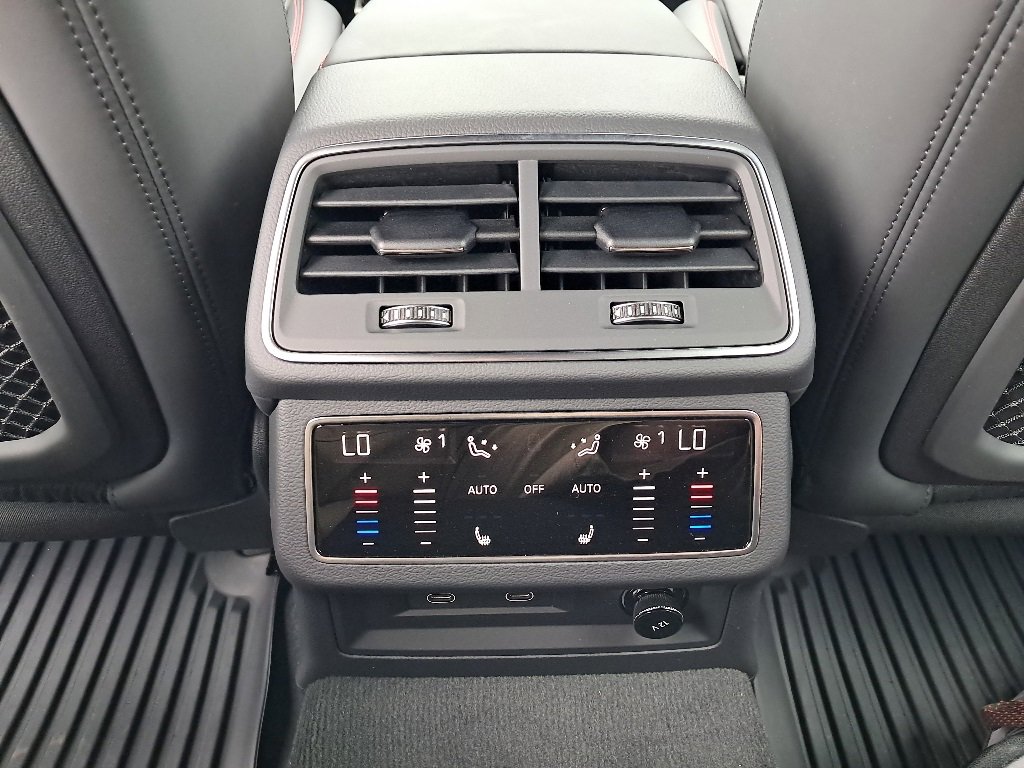 New 2026 Audi RS 6 performance image 34