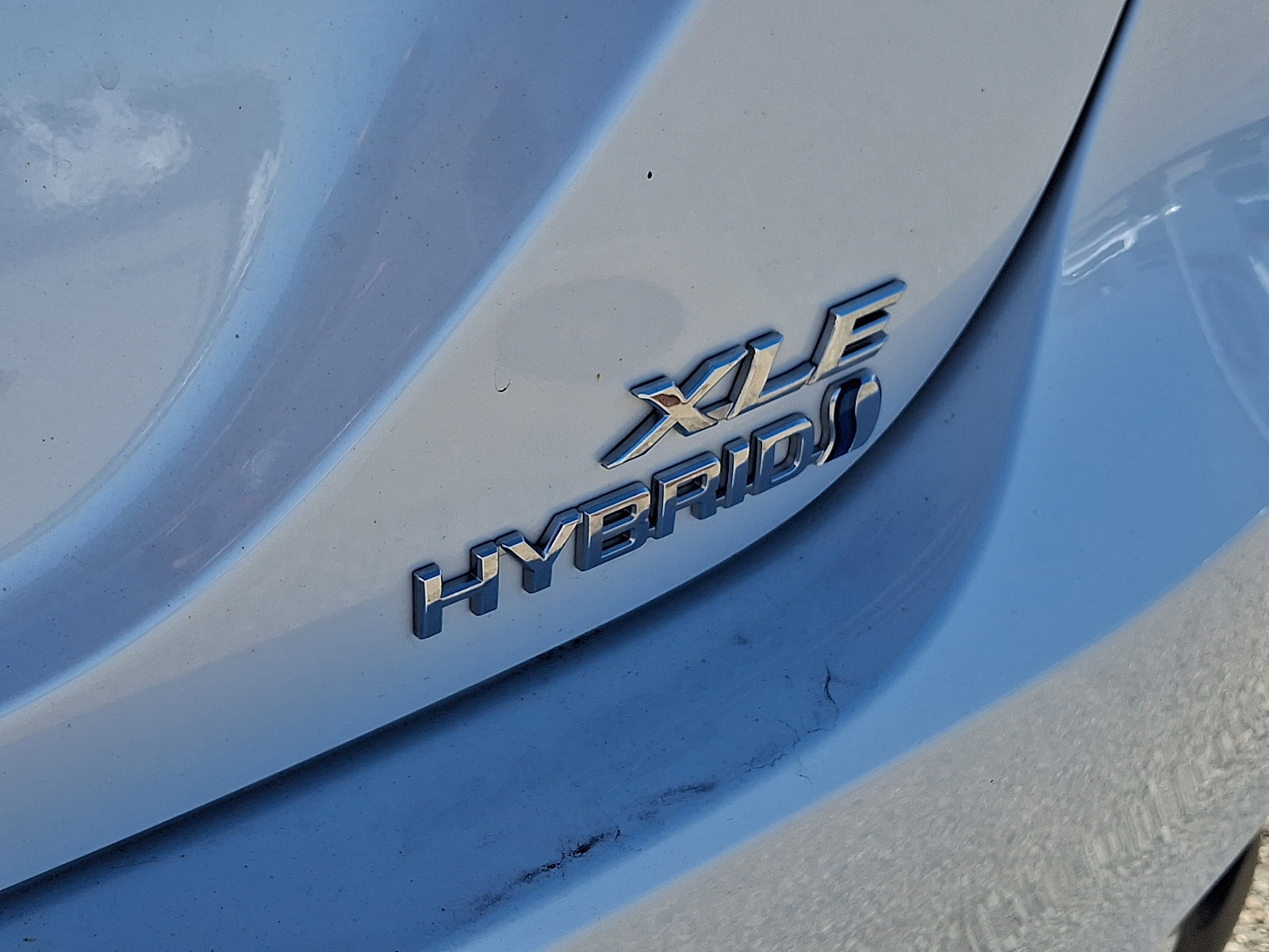 Certified 2021 Toyota Camry XLE w/ Navigation Upgrade Package image 30