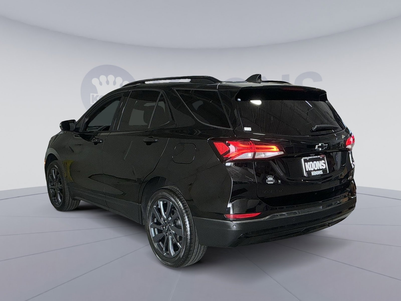 Used 2022 Chevrolet Equinox RS w/ RS Leather Package image 14